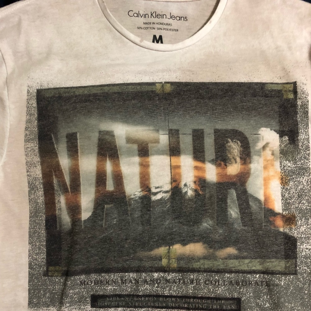 Calvin Klein T-shirt